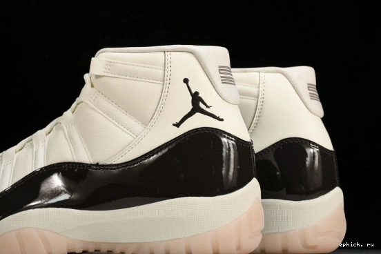 Cheap EP Jordan Retro AR0715-101 Neapolitan  11 AR0715-101  0409